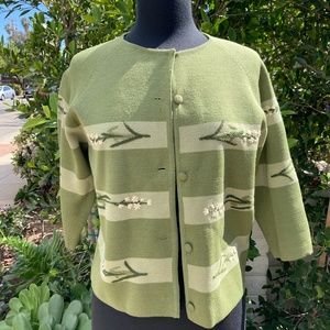 Ladies Green Vintage Cardigan 1960's